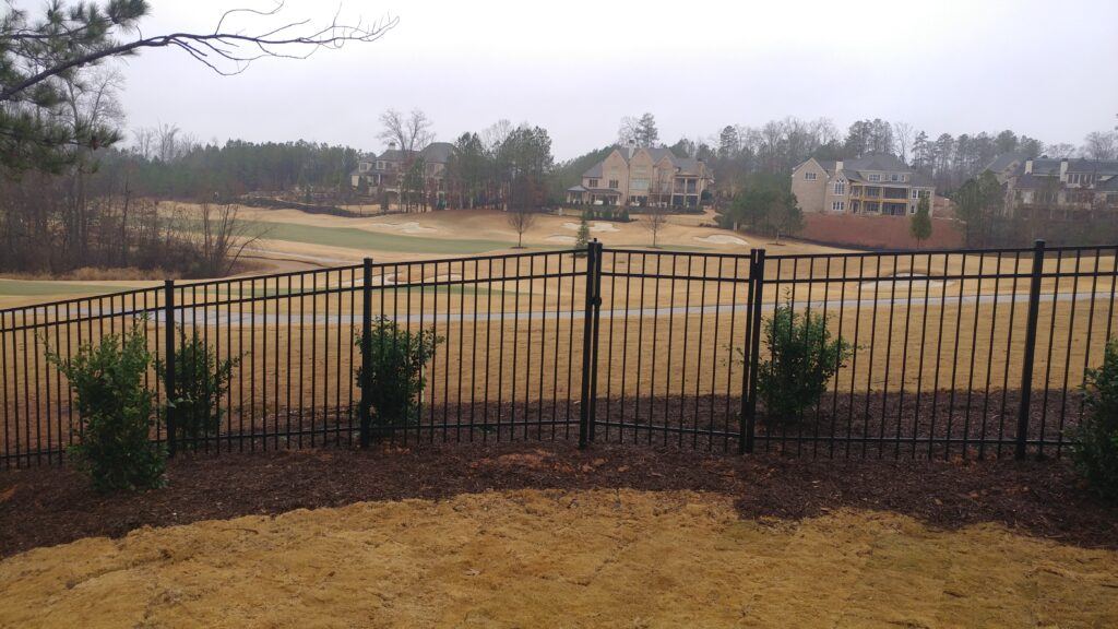 Aluminum fence flat top smooth top