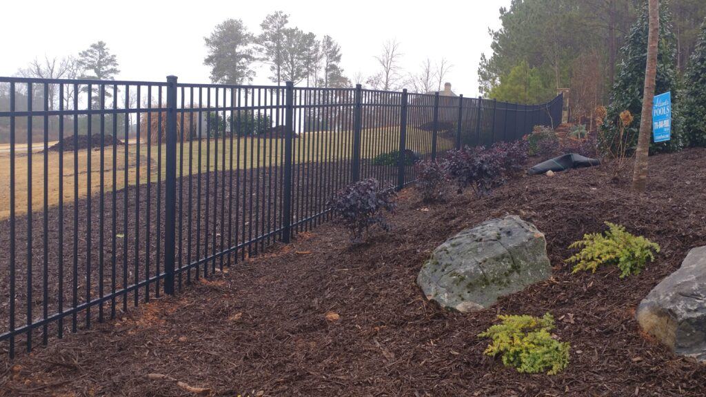 Aluminum fence flat top smooth top