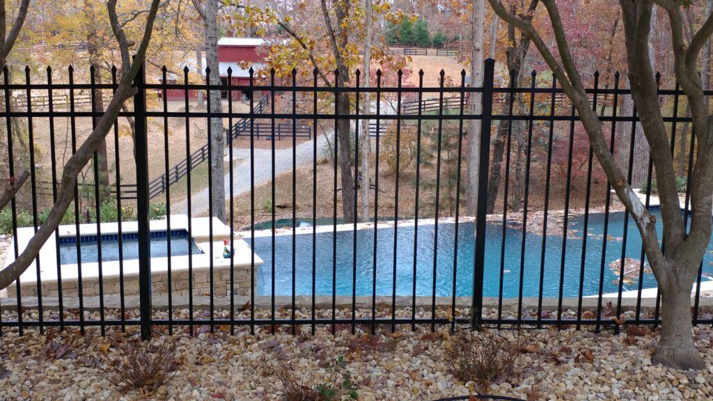 Aluminum fence press point spear top