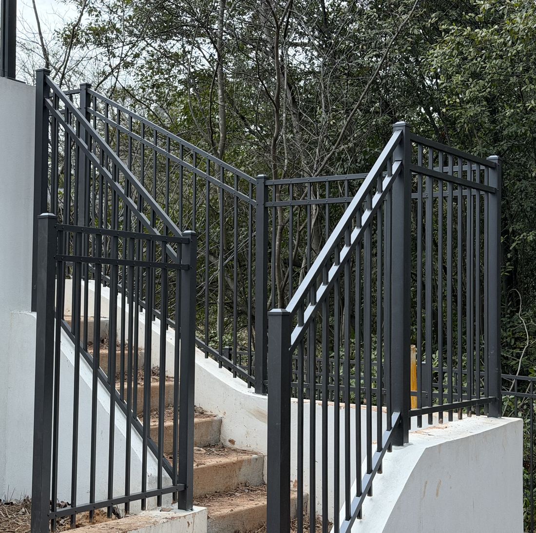 Aluminum railing on stairs
