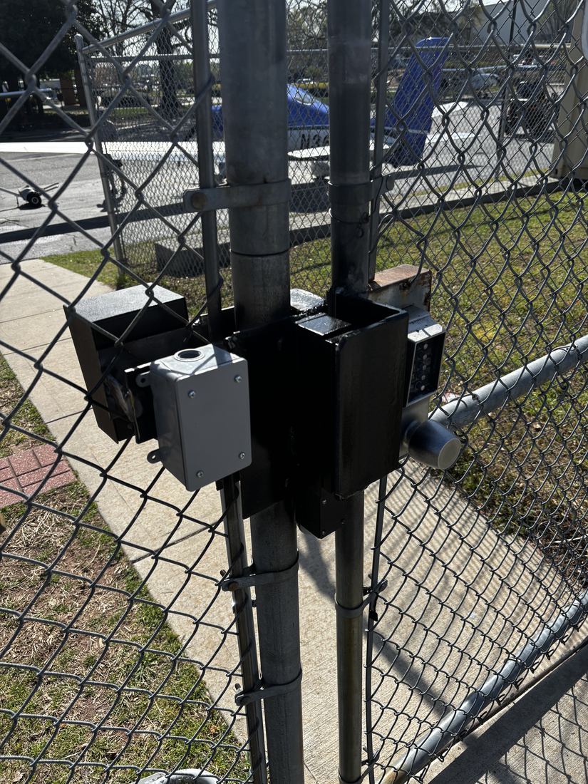 Chain link gate magnetic lock hardware