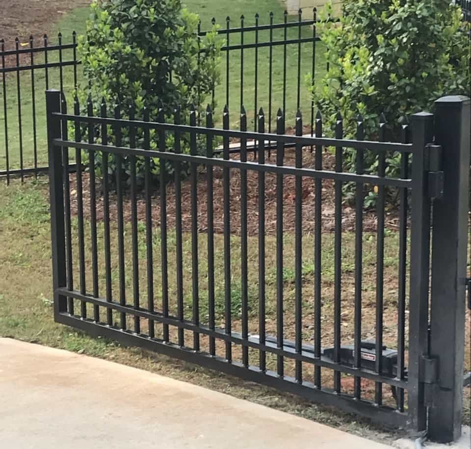 Single driveway gate aluminum spear top with access controls