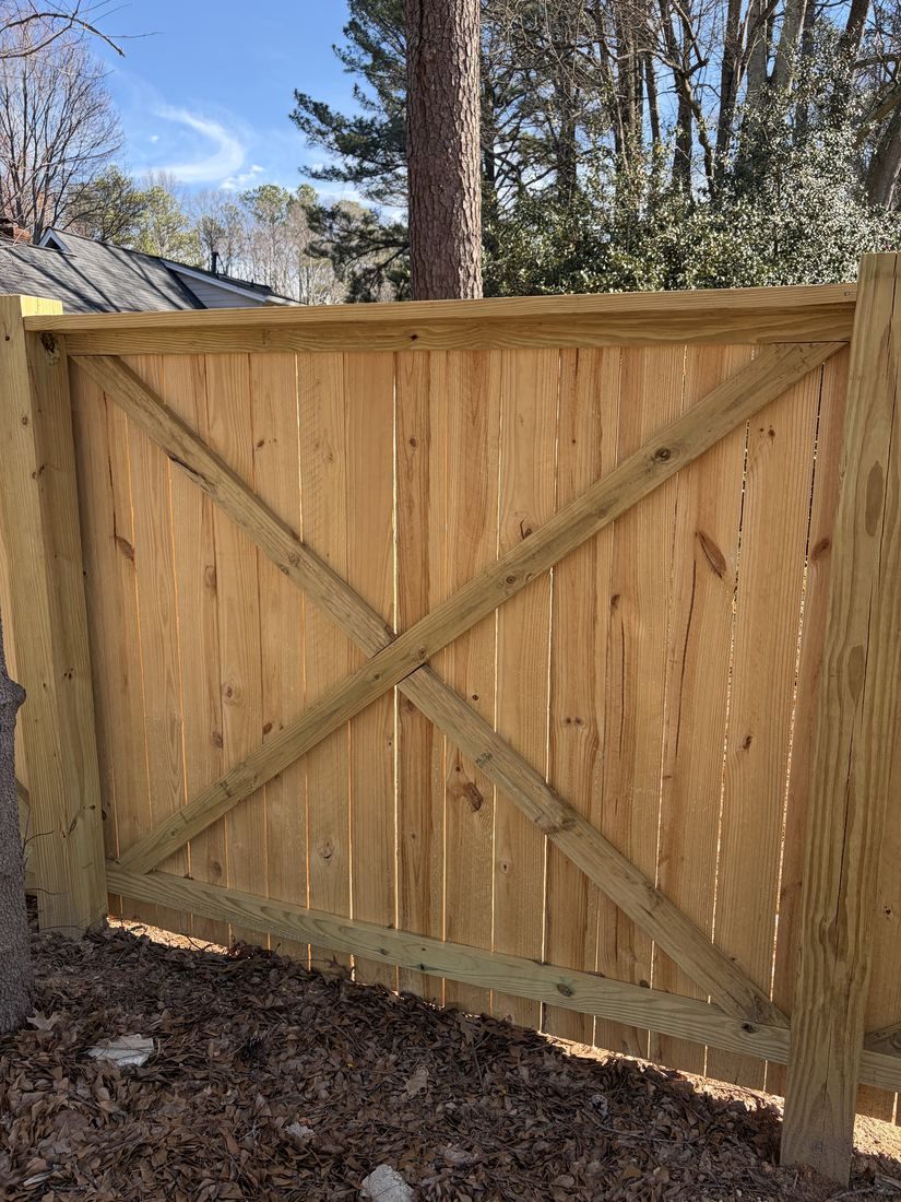 Wood crossbuck privacy 6x6 posts front