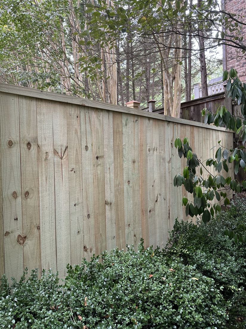 Wood double sided capped privacy with post caps back
